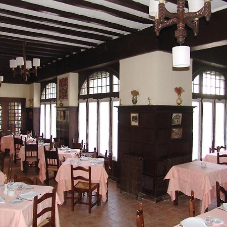 Hostal Ayestaran II ليكونبيري المظهر الخارجي الصورة