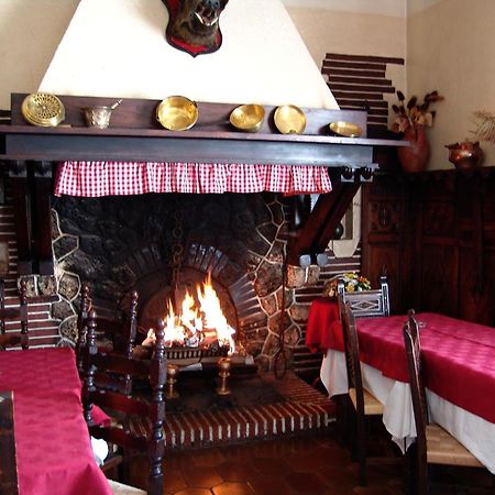 Hostal Ayestaran II ليكونبيري المظهر الخارجي الصورة