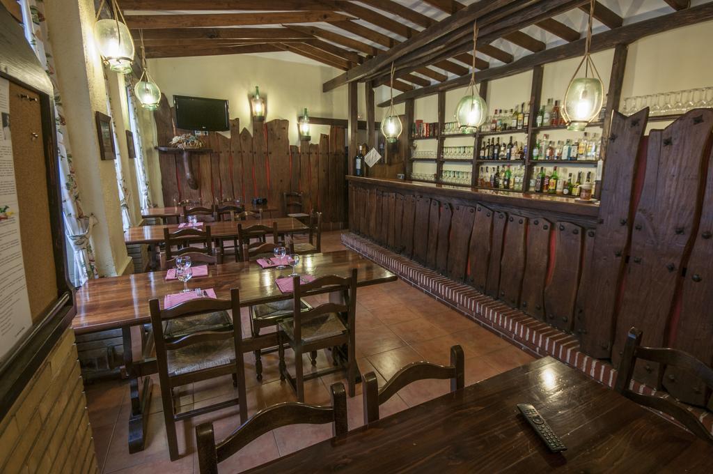 Hostal Ayestaran II ليكونبيري المظهر الخارجي الصورة