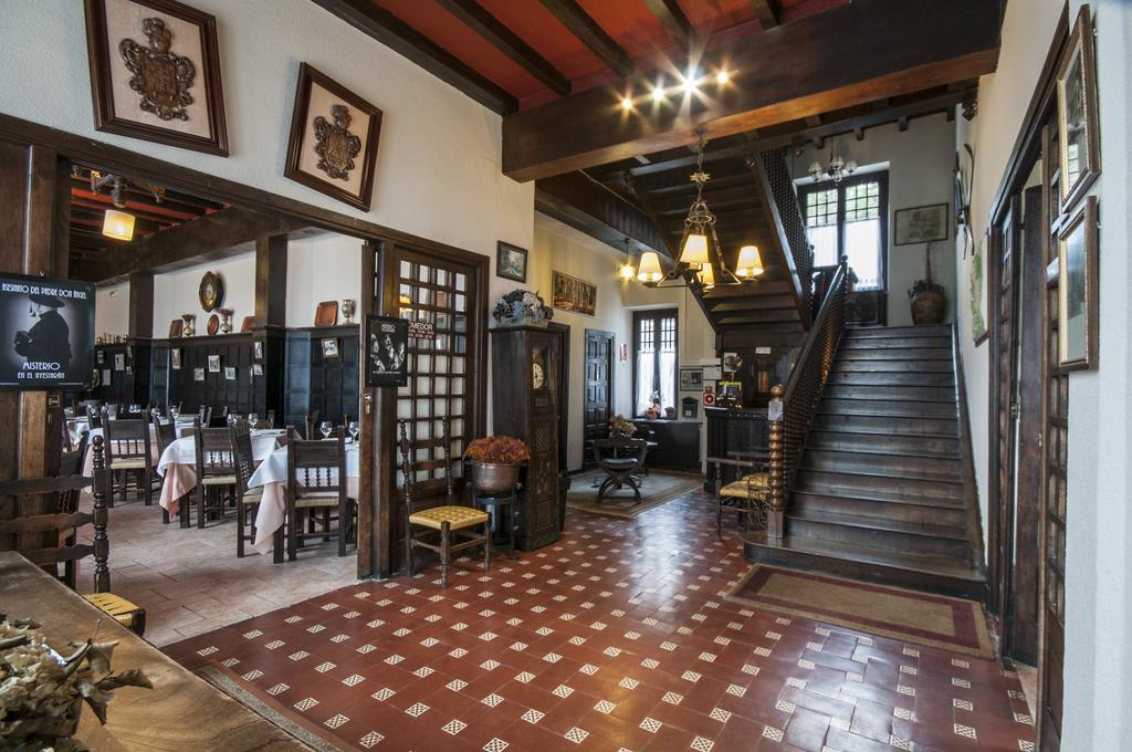 Hostal Ayestaran II ليكونبيري المظهر الخارجي الصورة