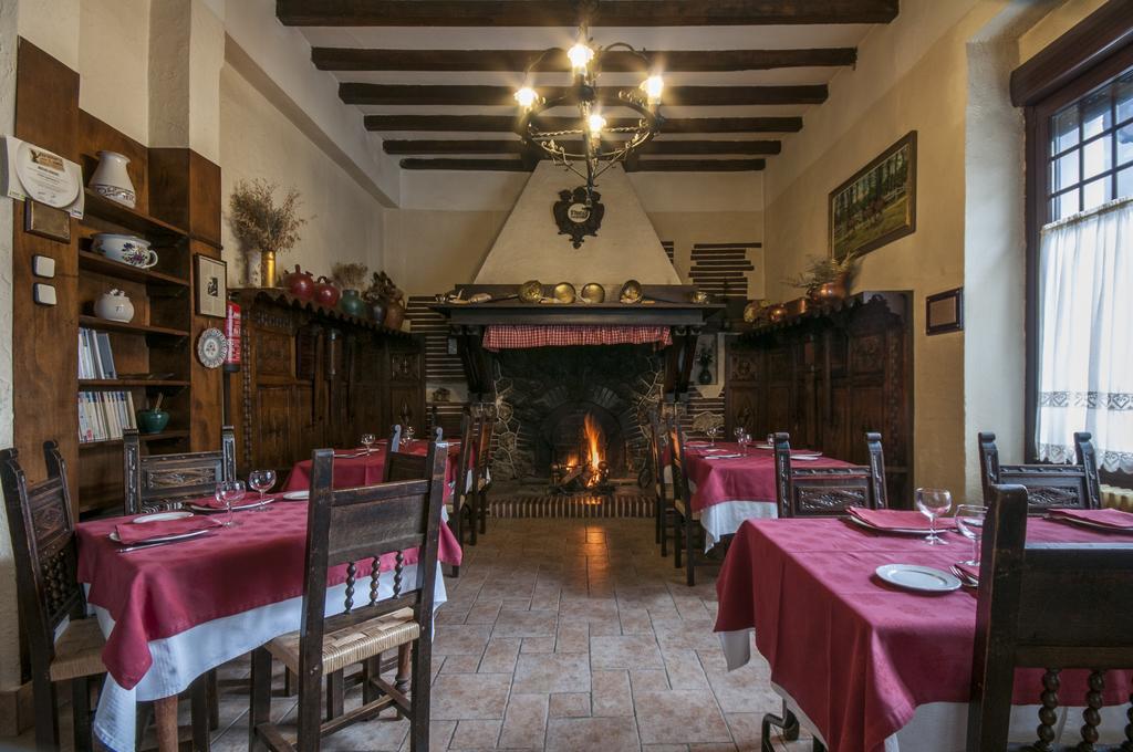 Hostal Ayestaran II ليكونبيري المظهر الخارجي الصورة