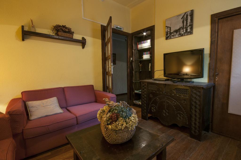 Hostal Ayestaran II ليكونبيري المظهر الخارجي الصورة