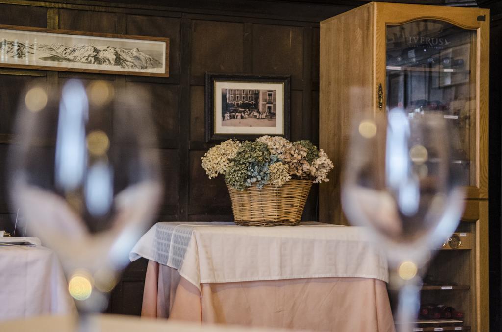 Hostal Ayestaran II ليكونبيري المظهر الخارجي الصورة