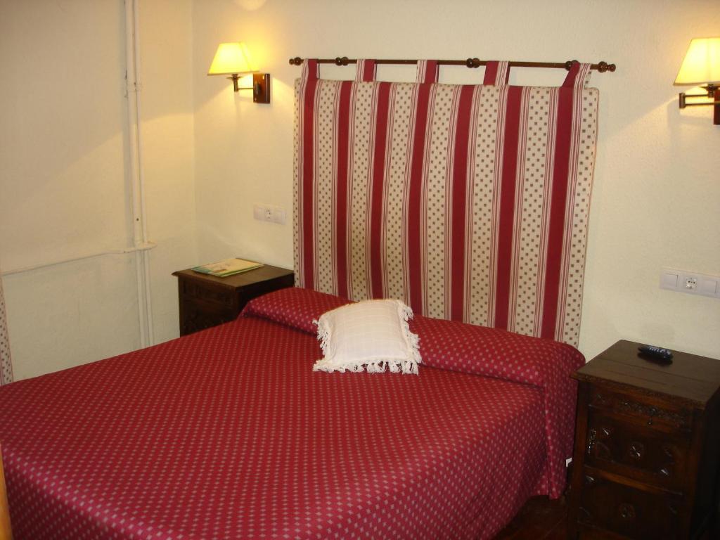 Hostal Ayestaran II ليكونبيري الغرفة الصورة